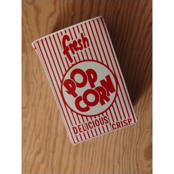 Popcorn Box Purse Crossbody Bag With Gold Chain Strap - Picture 2 of 9